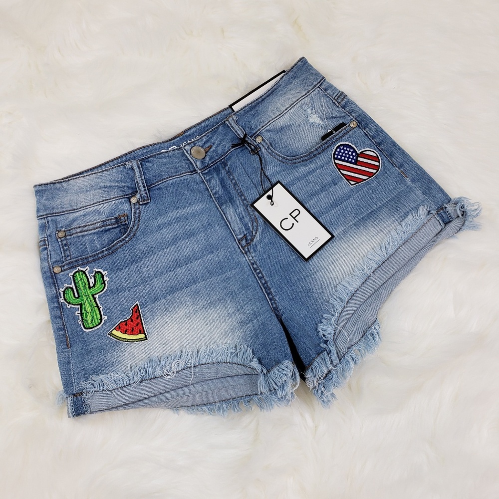 High Waist Patriotic Distressed Patchwork ShortNWT